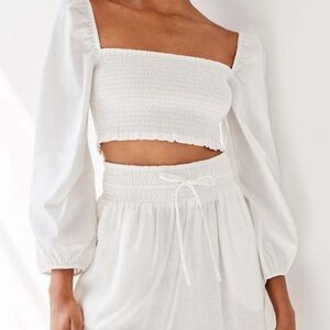 Aritzia Wilfred Inaya smocked crop top